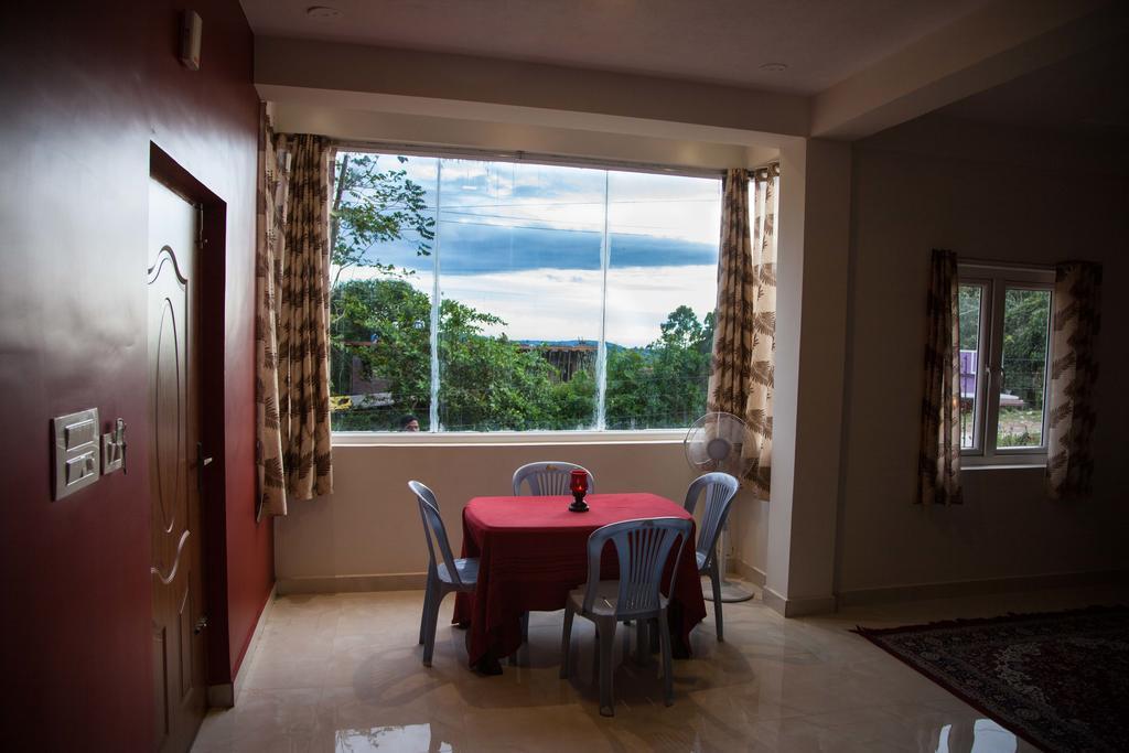 Petra Family Guest House Vālpārai Δωμάτιο φωτογραφία